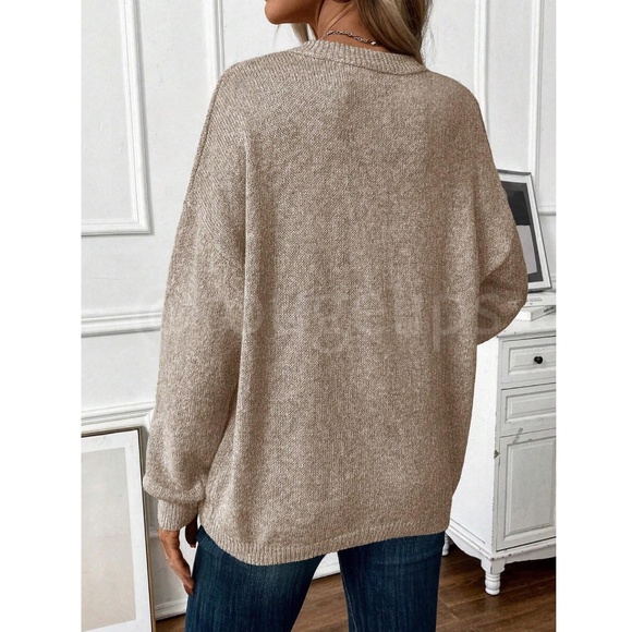 Beige Knit Pullover Loose Fit Sweater Long Sleeve Drop Shoulder - Picture 4 of 7